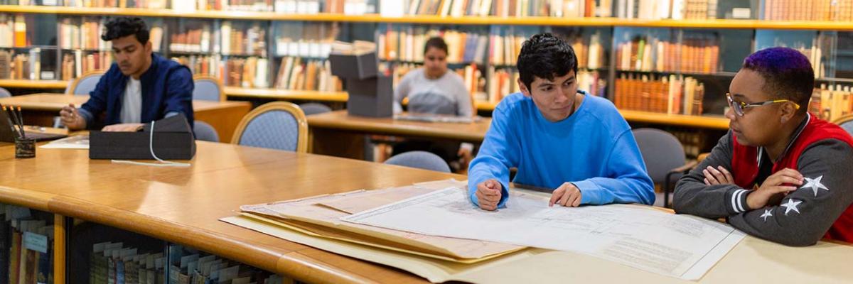 https://library.uncc.edu/sites/default/files/image/4students-RR.jpg